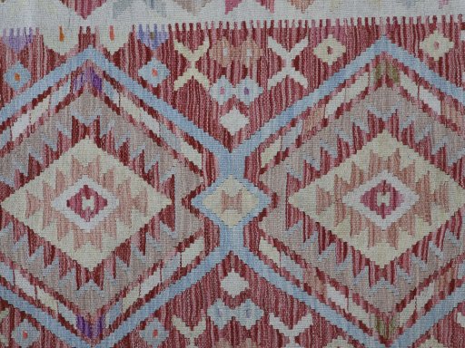 Central medallion detail of New Modern Design rug from Pakistan