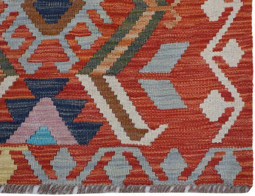 Close-up detail of New Modern Design rug from Pakistan showing Wool weave