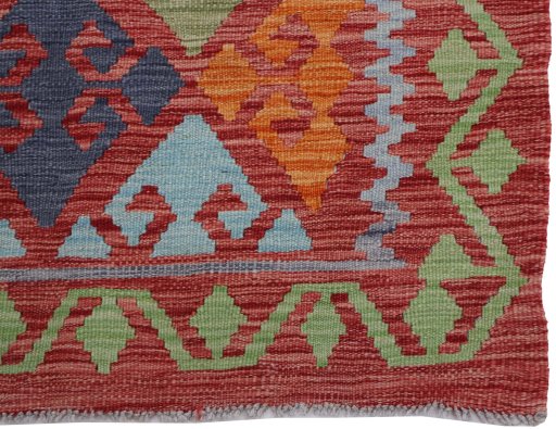 Close-up detail of New Modern Design rug from Pakistan showing Wool weave