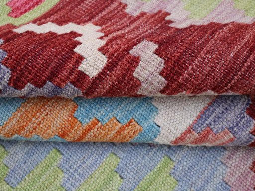 Close-up detail of New Modern Design rug from Pakistan showing Wool weave