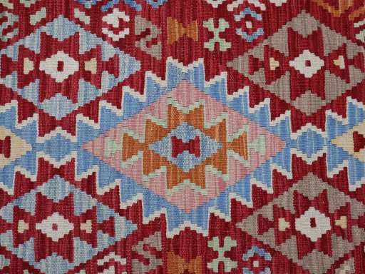 Central medallion detail of New Modern Design rug from Pakistan