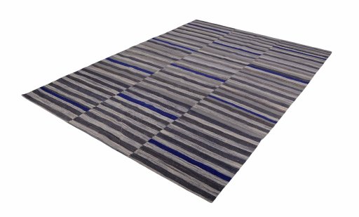 Corner detail of New Modern Design rug showing border pattern and Wool pile