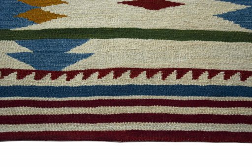 Central medallion detail of New Modern Design rug from Iran / Persia