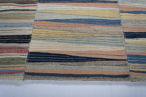 Central medallion detail of New Modern Design rug from Iran / Persia