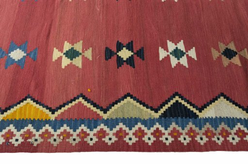Close-up detail of New Modern Design rug from Iran / Persia showing Wool weave