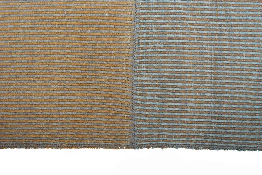 Central medallion detail of New Modern Design rug from Iran / Persia