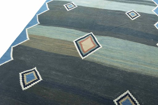 Surface texture of New Modern Design rug with natural Wool and intricate pattern