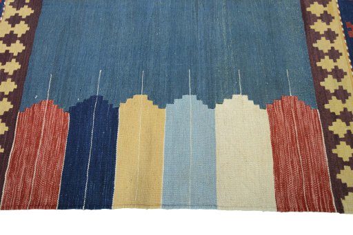 Close-up detail of New Modern Design rug from Iran / Persia showing Wool weave