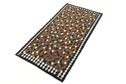 Corner detail of New Modern Design rug showing border pattern and Wool pile