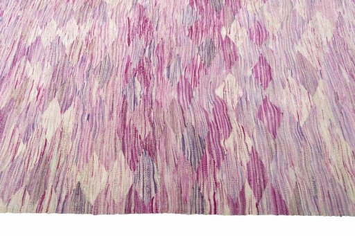 Close-up detail of New Modern Design rug from Iran / Persia showing Wool weave