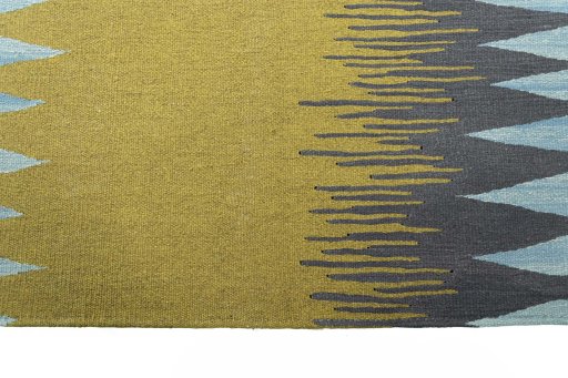 Central medallion detail of New Modern Design rug from Iran / Persia