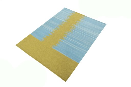 Corner detail of New Modern Design rug showing border pattern and Wool pile