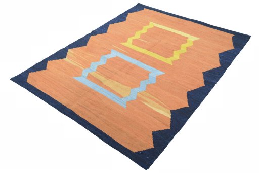 Corner detail of New Modern Design rug showing border pattern and Wool pile