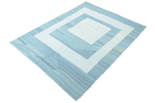 Corner detail of New Modern Design rug showing border pattern and Wool pile