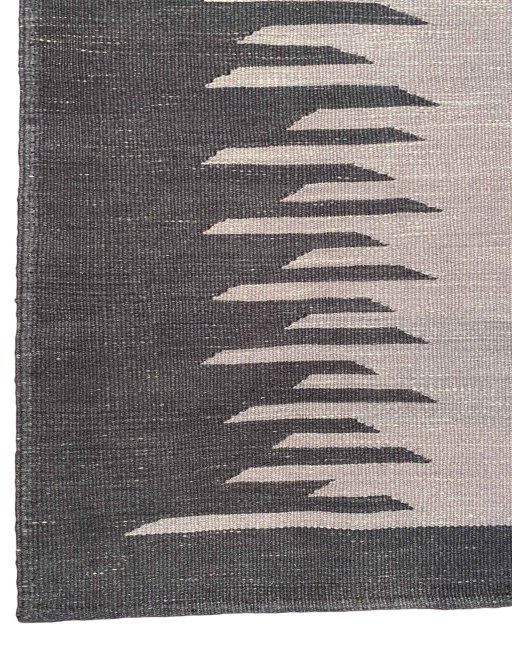 Central medallion detail of New Modern Design rug from Iran / Persia
