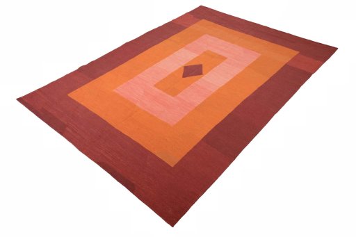 Corner detail of New Modern Design rug showing border pattern and Wool pile