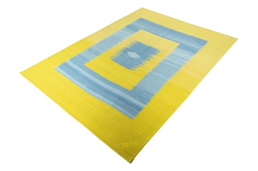 Corner detail of New Modern Design rug showing border pattern and Wool pile