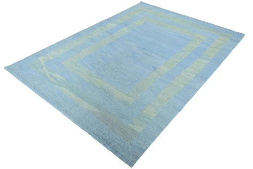 Corner detail of New Modern Design rug showing border pattern and Wool pile