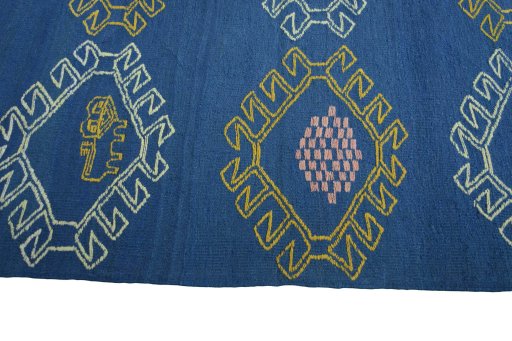 Close-up detail of New Modern Design rug from Iran / Persia showing Wool weave