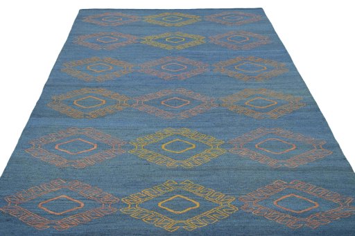 Close-up detail of New Modern Design rug from Iran / Persia showing Wool weave