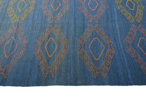 Close-up detail of New Modern Design rug from Iran / Persia showing Wool weave