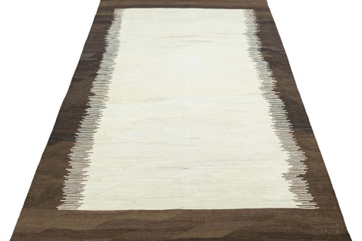 Close-up detail of New Modern Design rug from Iran / Persia showing Wool weave