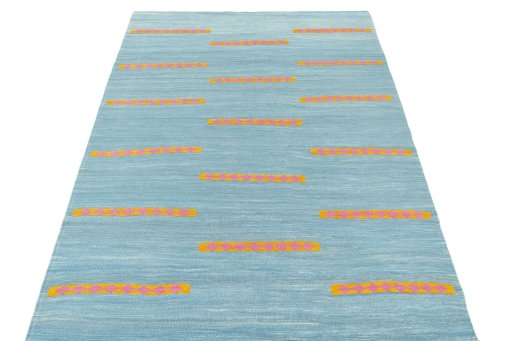 Close-up detail of New Modern Design rug from Iran / Persia showing Wool weave