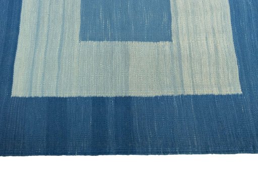 Close-up detail of New Modern Design rug from Iran / Persia showing Wool weave