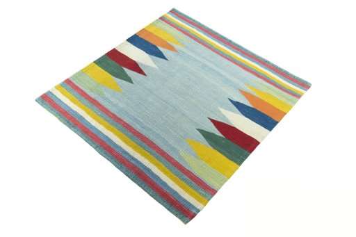 Corner detail of New Modern Design rug showing border pattern and Wool pile