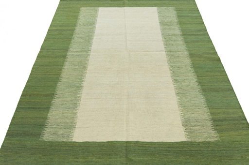 Close-up detail of New Modern Design rug from Turkey showing Wool weave