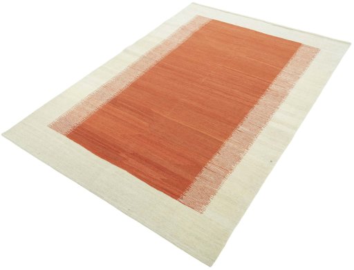 Corner detail of New Modern Design rug showing border pattern and Wool pile