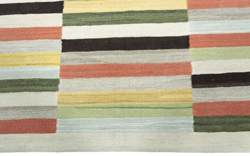 Central medallion detail of New Modern Design rug from Turkey