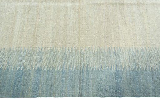 Close-up detail of New Modern Design rug from Pakistan showing Wool weave
