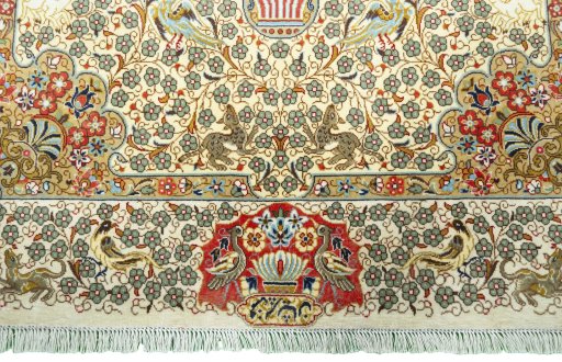 Close-up detail of New Ghom rug from Iran / Persia showing Cork weave