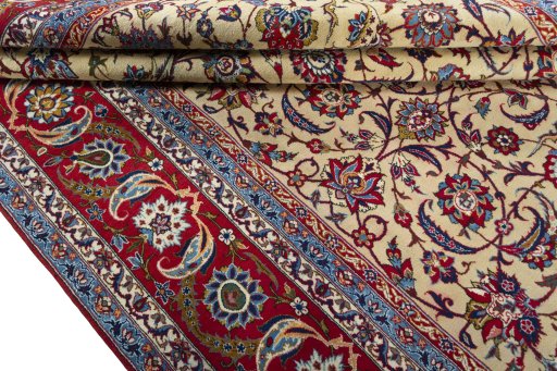 Close-up detail of 1970s Kashan rug from Iran / Persia showing Wool weave