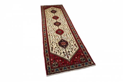 Corner detail of New Abadeh rug showing border pattern and Wool pile