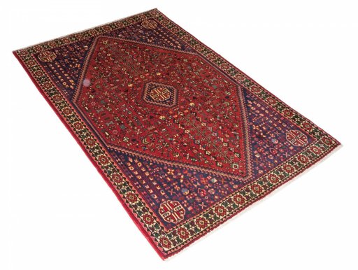 Corner detail of New Abadeh rug showing border pattern and Wool pile