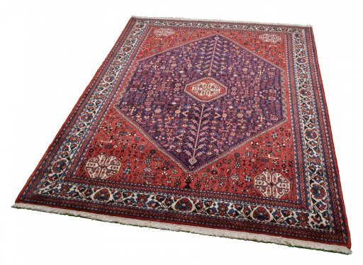 Corner detail of 2000s Abadeh rug showing border pattern and Wool pile
