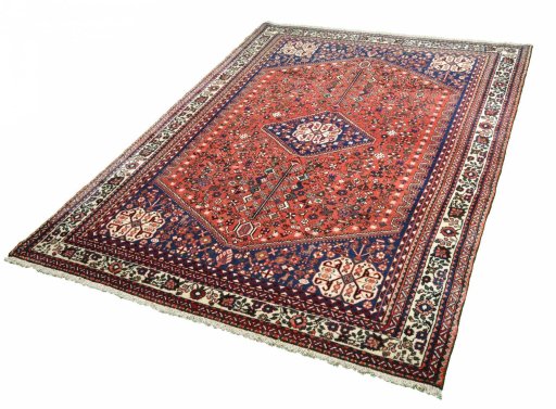 Close-up detail of 2000s Abadeh rug from Iran / Persia showing Wool weave