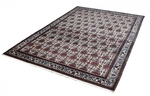 Close-up detail of 1950s Abadeh rug from Iran / Persia showing Wool weave