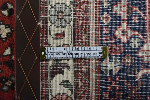 Surface texture of New Abadeh rug with natural Wool and intricate pattern