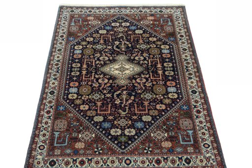 Surface texture of New Abadeh rug with natural Wool and intricate pattern