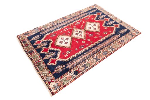 Corner detail of 1975s Afshar rug showing border pattern and Wool pile