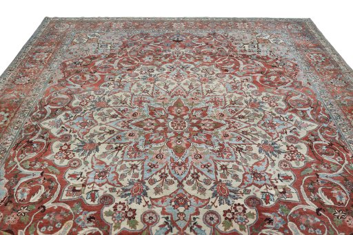 Surface texture of 1930s Bakhtiar rug with natural Wool and intricate pattern