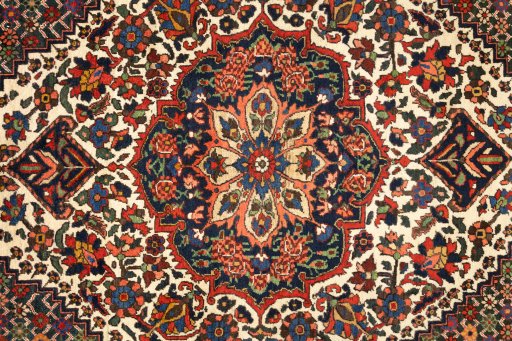 Central medallion detail of 1940s Bakhtiar rug from Iran / Persia