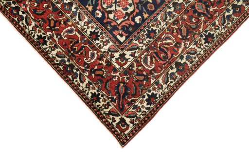 Central medallion detail of 1930s Bakhtiar rug from Iran / Persia