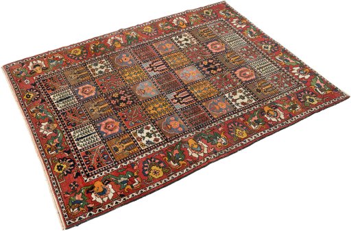 Close-up detail of 1920s Bakhtiar rug from Iran / Persia showing Wool weave