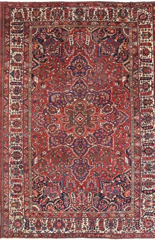 Full view of 1900s Bakhtiar rug from Iran / Persia, 478 × 320 cm in Red tones
