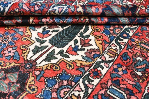 Corner detail of 1950s Bakhtiar rug showing border pattern and Wool pile