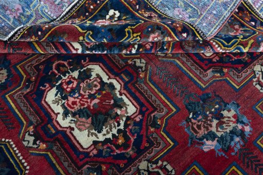 Close-up detail of 1930s Bakhtiar rug from Iran / Persia showing Wool weave